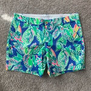 Lilly Pulitzer Colorful Leaf Print Shorts size 12